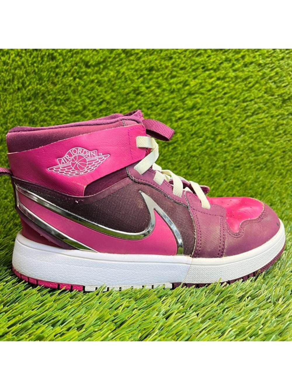 Nike Air Jordan 1 Mid RM EasyOn Girls Size 3Y Pink White Athletic Shoes Sneakers